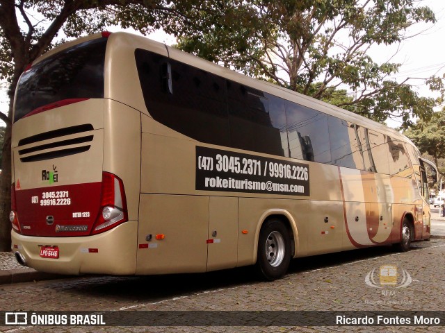 Rokei Turismo 46 na cidade de Curitiba, Paraná, Brasil, por Ricardo Fontes Moro. ID da foto: 6092593.