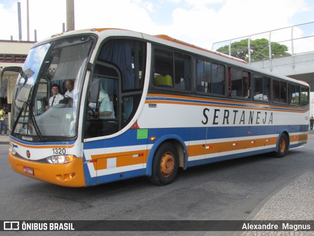 Viação Sertaneja 1320 na cidade de Belo Horizonte, Minas Gerais, Brasil, por Alexandre  Magnus. Número da foto: #6136833.