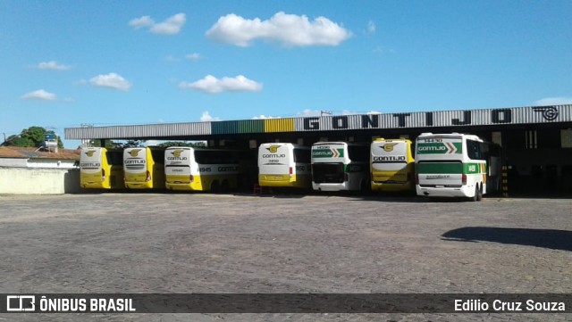 Empresa Gontijo de Transportes Garagem pirapora mg na cidade de Brasil, por Edilio Cruz Souza. ID da foto: 6136826.