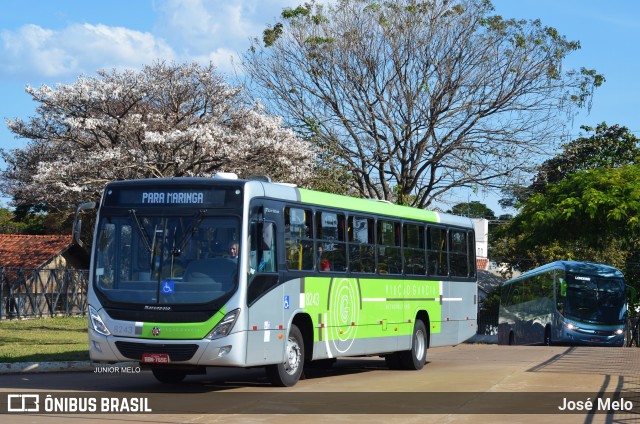 Viação Garcia 8243 na cidade de Maringá, Paraná, Brasil, por José Melo. ID da foto: 6136222.