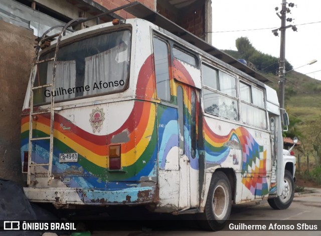 Ônibus Particulares 4960 na cidade de Valença, Rio de Janeiro, Brasil, por Guilherme Afonso Sfbus. ID da foto: 6158030.