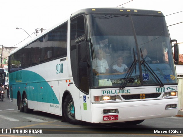 Pallace Turismo 900 na cidade de Aparecida, São Paulo, Brasil, por Maxwel Silva. ID da foto: 6158014.