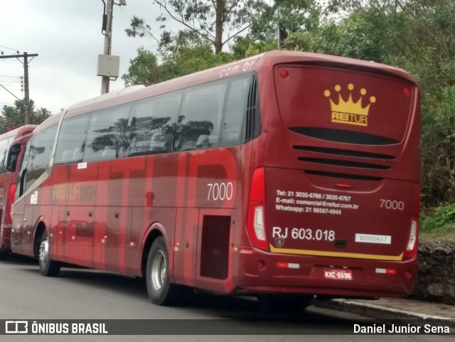 Reitur Turismo 7000 na cidade de Ouro Preto, Minas Gerais, Brasil, por Daniel Junior Sena. ID da foto: 6157905.