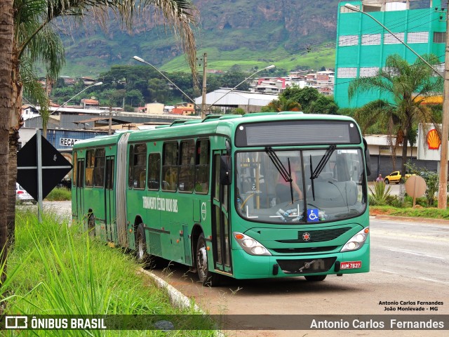Volvo 7637 na cidade de João Monlevade, Minas Gerais, Brasil, por Antonio Carlos Fernandes. Número da foto: #6159713.