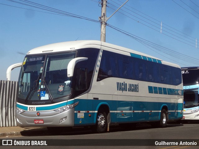 Viação Jacareí 8227 na cidade de Araxá, Minas Gerais, Brasil, por Guilherme Antonio. ID da foto: 6160367.