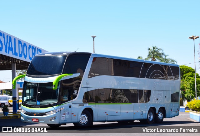 Viação Garcia 8611 na cidade de Osvaldo Cruz, São Paulo, Brasil, por Victor Leonardo Ferreira. Número da foto: #6159024.