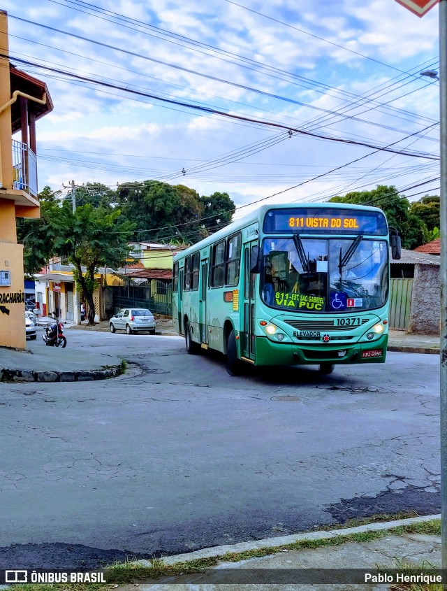 SM Transportes 10371 na cidade de Belo Horizonte, Minas Gerais, Brasil, por Pablo Henrique. ID da foto: 6163169.