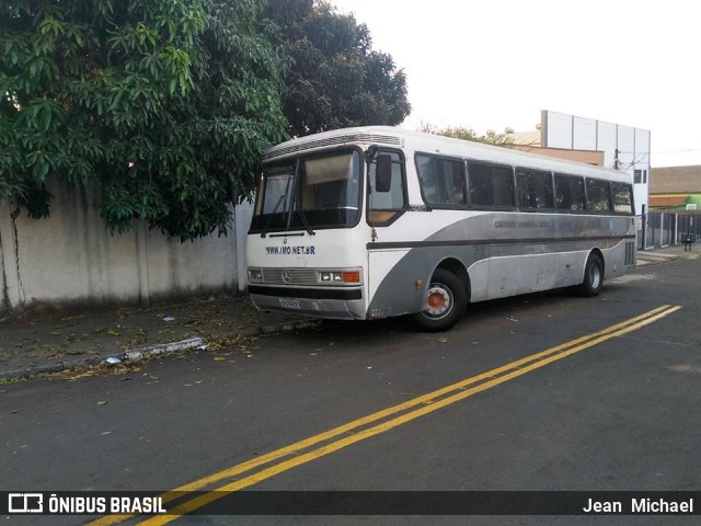 Ônibus Particulares 9479 na cidade de Brasil, por Jean  Michael. ID da foto: 6165420.