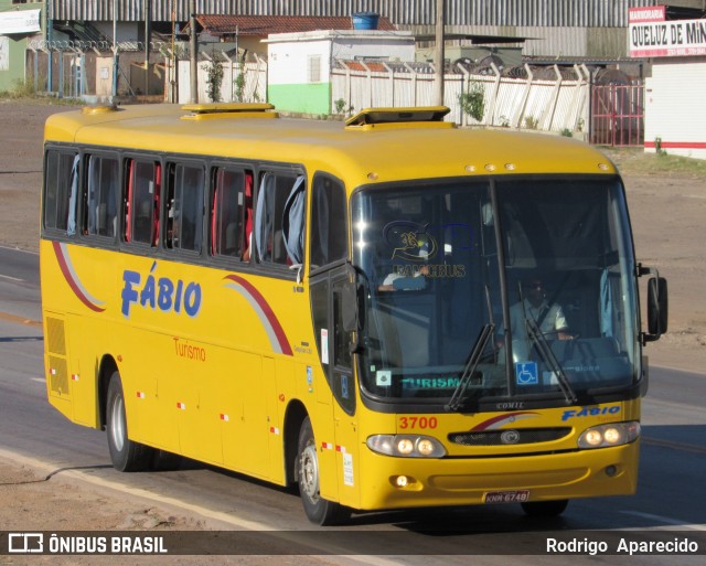 Fábio Turismo 3700 na cidade de Conselheiro Lafaiete, Minas Gerais, Brasil, por Rodrigo  Aparecido. Número da foto: #6163822.