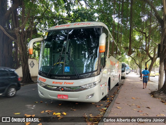 Sany Tour 8500 na cidade de Rio de Janeiro, Rio de Janeiro, Brasil, por Carlos Alberto de Oliveira Júnior. ID da foto: 6163491.