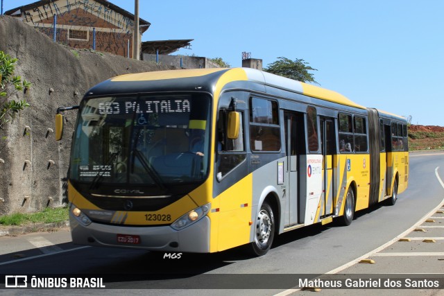 Auto Viação Ouro Verde 123028 na cidade de Campinas, São Paulo, Brasil, por Matheus Gabriel dos Santos. ID da foto: 6165667.