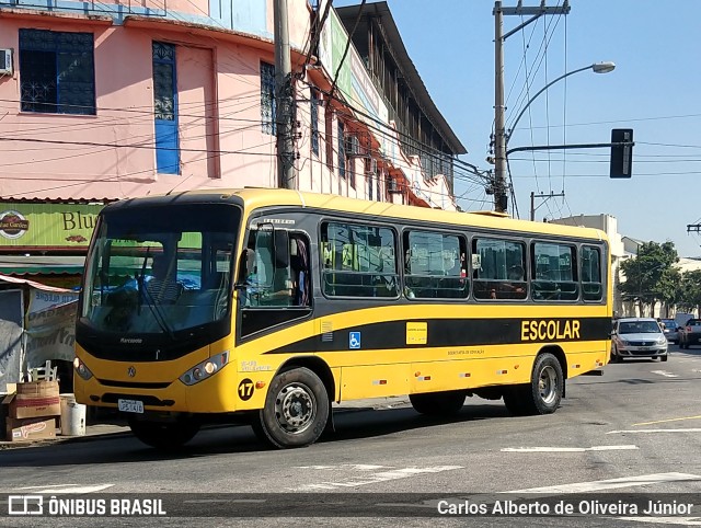 Escolares s/n na cidade de Rio de Janeiro, Rio de Janeiro, Brasil, por Carlos Alberto de Oliveira Júnior. ID da foto: 6169705.