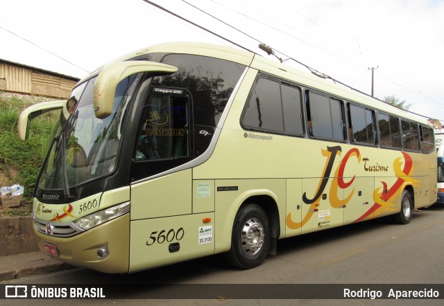 JC Turismo 5600 na cidade de Congonhas, Minas Gerais, Brasil, por Rodrigo  Aparecido. Número da foto: #6172032.