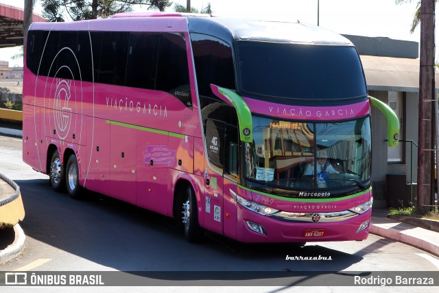 Viação Garcia 7169 na cidade de Londrina, Paraná, Brasil, por Rodrigo Barraza. ID da foto: 6172777.