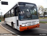 Viação Paraúna 3300 na cidade de Caldas Novas, Goiás, Brasil, por Jacy Emiliano. Número da foto: #:id.