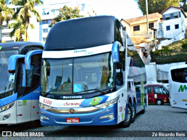 Sereno Tur 5300 na cidade de Petrópolis, Rio de Janeiro, Brasil, por Zé Ricardo Reis. Número da foto: #6174020.