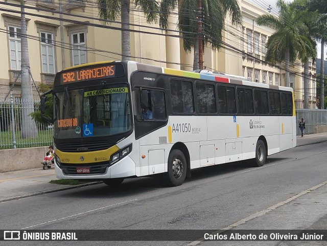 Real Auto Ônibus A41050 na cidade de Rio de Janeiro, Rio de Janeiro, Brasil, por Carlos Alberto de Oliveira Júnior. ID da foto: 6173676.