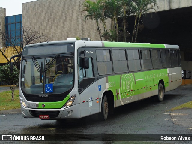 Viação Garcia 8373 na cidade de Apucarana, Paraná, Brasil, por Robson Alves. ID da foto: 6173302.