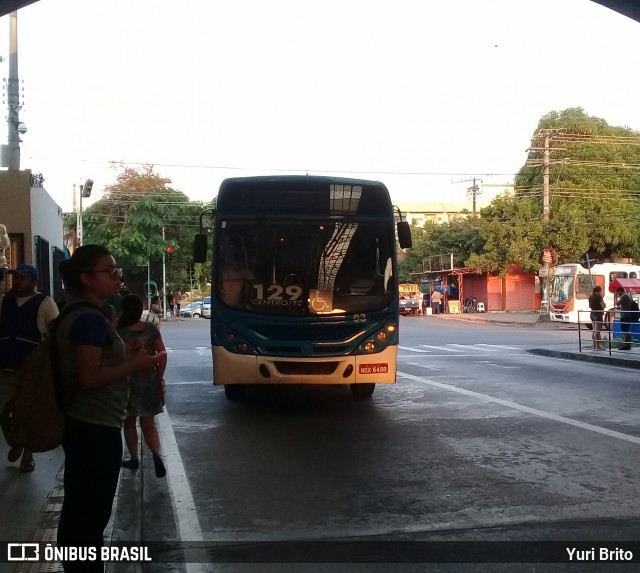 Viação São Pedro 0310003 na cidade de Manaus, Amazonas, Brasil, por Yuri Brito. Número da foto: #6175471.