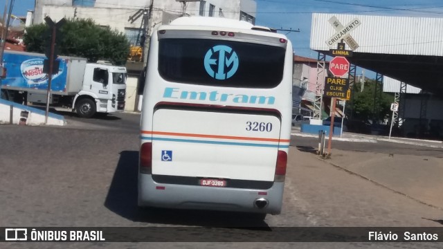 Emtram 3260 na cidade de Tanhaçu, Bahia, Brasil, por Flávio  Santos. Número da foto: #6178138.