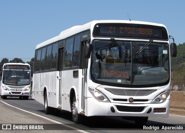 Ônibus Particulares 4194 na cidade de Conselheiro Lafaiete, Minas Gerais, Brasil, por Rodrigo  Aparecido. Número da foto: #6177784.