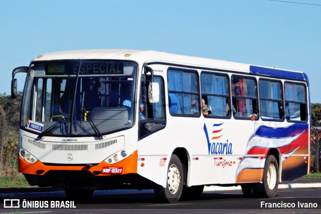 Viação Vacaria 8047 na cidade de Assis, São Paulo, Brasil, por Francisco Ivano. Número da foto: #6179805.