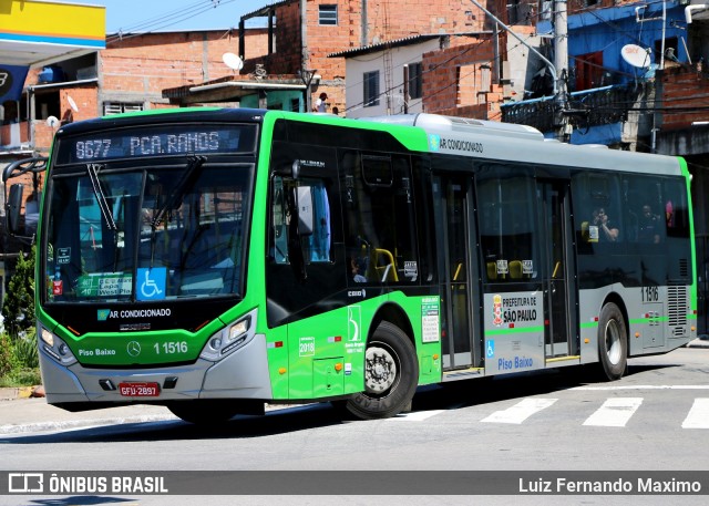 Viação Santa Brígida 1 1516 na cidade de São Paulo, São Paulo, Brasil, por Luiz Fernando Maximo. ID da foto: 6181510.