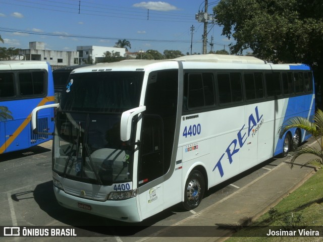 Treal Turismo 4400 na cidade de Curvelo, Minas Gerais, Brasil, por Josimar Vieira. Número da foto: #6180747.