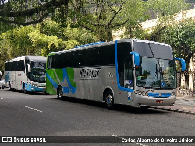 RD Tour 3205 na cidade de Rio de Janeiro, Rio de Janeiro, Brasil, por Carlos Alberto de Oliveira Júnior. ID da foto: 6184217.