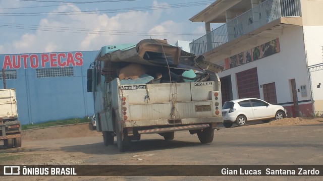 Ônibus Particulares 01 na cidade de Ji-Paraná, Rondônia, Brasil, por Gian Lucas  Santana Zardo. Número da foto: #6186356.
