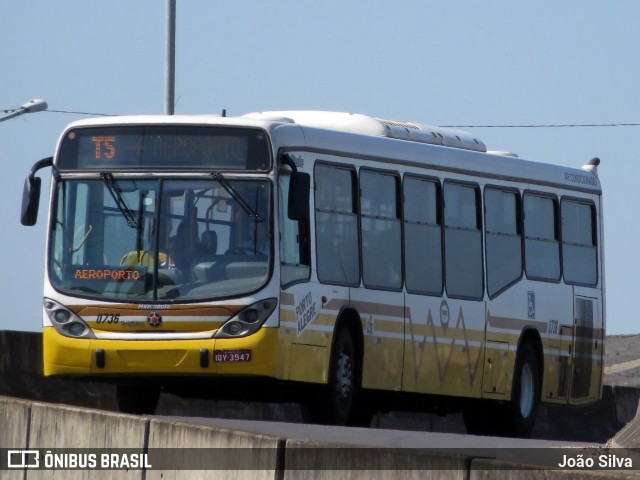 Companhia Carris Porto-Alegrense 0736 na cidade de Porto Alegre, Rio Grande do Sul, Brasil, por João Silva. ID da foto: 6185824.