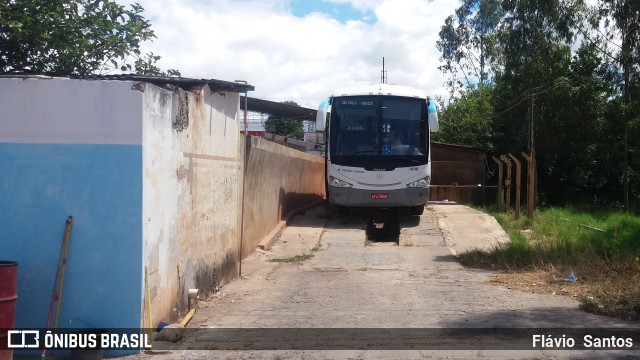 Emtram 3800 na cidade de Seabra, Bahia, Brasil, por Flávio  Santos. Número da foto: #6186762.