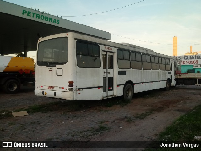 Ônibus Particulares 2485 na cidade de Guaíba, Rio Grande do Sul, Brasil, por Jonathan Vargas. Número da foto: #6186293.