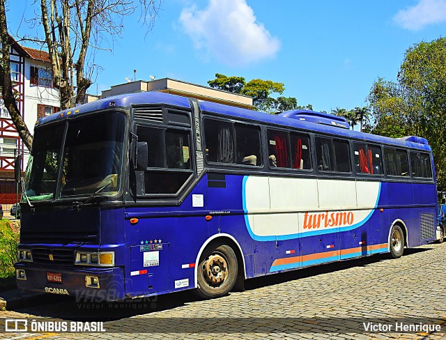 Ônibus Particulares 6302 na cidade de Petrópolis, Rio de Janeiro, Brasil, por Victor Henrique. Número da foto: #6189361.