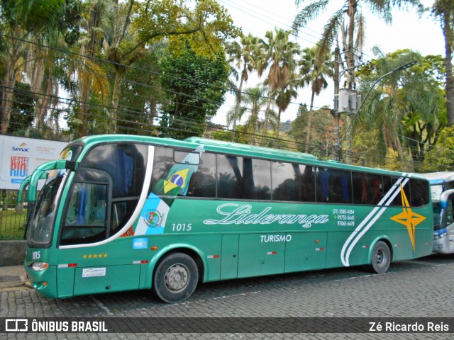 Liderança Turismo 1015 na cidade de Petrópolis, Rio de Janeiro, Brasil, por Zé Ricardo Reis. Número da foto: #6144152.