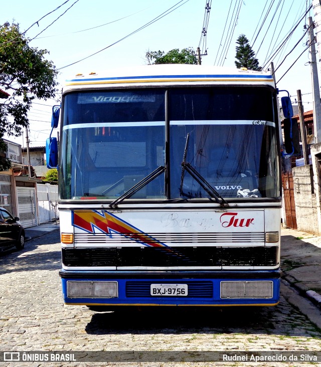 Ônibus Particulares 1632 na cidade de Suzano, São Paulo, Brasil, por Rudnei Aparecido da Silva. Número da foto: #6143597.