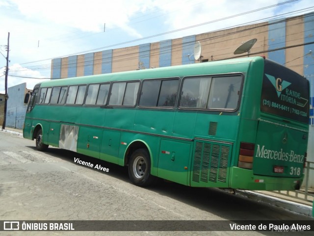 Ônibus Particulares 318 na cidade de Matozinhos, Minas Gerais, Brasil, por Vicente de Paulo Alves. ID da foto: 6145226.