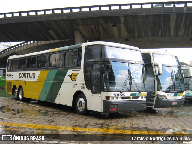 Empresa Gontijo de Transportes 5855 na cidade de Belo Horizonte, Minas Gerais, Brasil, por Tarcisio Rodrigues da Silva. ID da foto: 6146561.