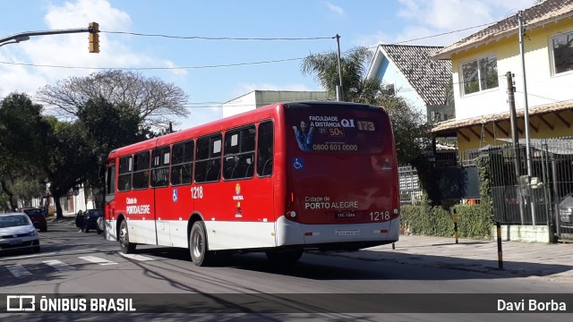 Trevo Transportes Coletivos 1218 na cidade de Porto Alegre, Rio Grande do Sul, Brasil, por Davi Borba. ID da foto: 6150834.