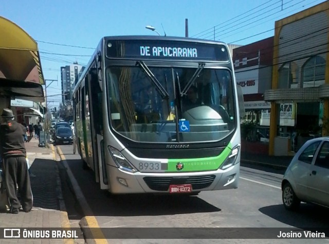Viação Garcia 8933 na cidade de Apucarana, Paraná, Brasil, por Josino Vieira. Número da foto: #6150192.